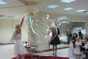 Новогоднее шоу Гигантских мыльных пузырей в Кемерово - Изображение #5, Объявление #422397