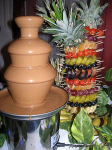 Шоколадный фонтан и фруктовая пальма в кемерово - Изображение #1, Объявление #513807