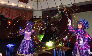 Шоу гигантских мыльных пузырей в кемерово! - Изображение #7, Объявление #332989